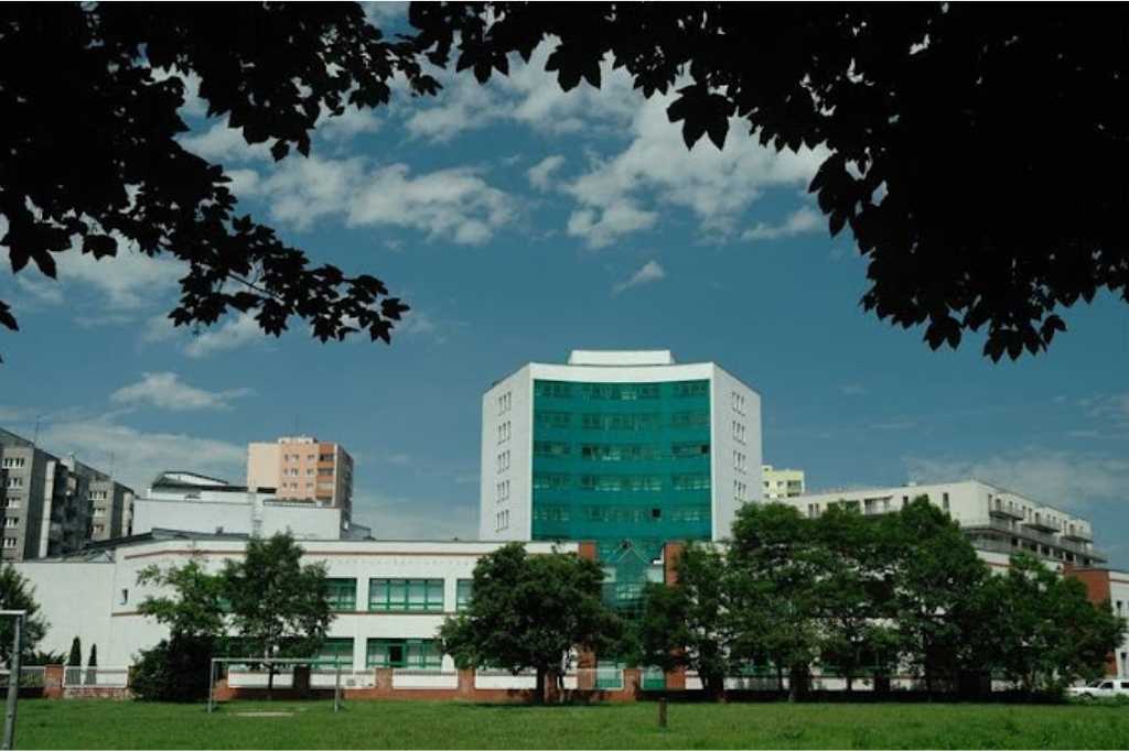 Lazarski Üniversitesi